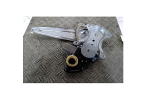 Leve vitre electrique arriere gauche TOYOTA VERSO Photo n°2