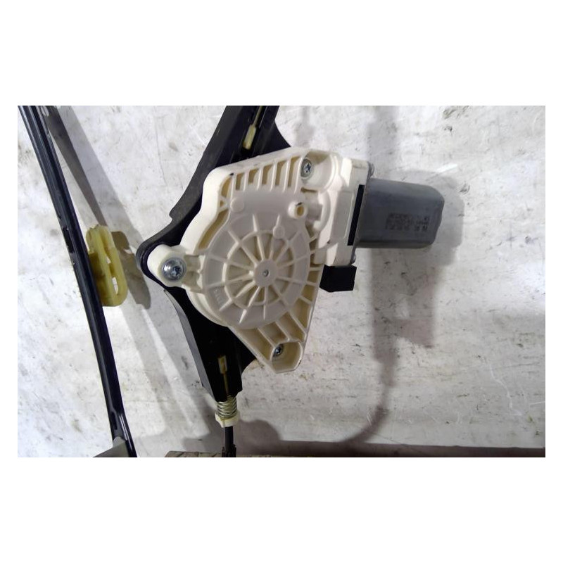 Leve vitre electrique avant droit VOLKSWAGEN GOLF 7 Photo n°1