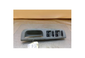 Interrupteur de leve vitre avant gauche SKODA SUPERB 1 Photo n°1