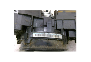 Com (Bloc Contacteur Tournant+Commodo Essuie Glace+Commodo Phare) TOYOTA PRIUS 2 Photo n°3