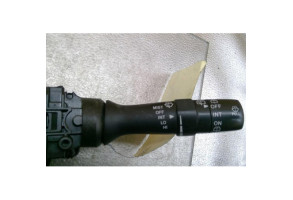 Com (Bloc Contacteur Tournant+Commodo Essuie Glace+Commodo Phare) TOYOTA PRIUS 2 Photo n°4