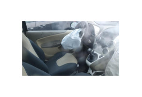 Feu arriere stop central FORD KA 2 Photo n°3