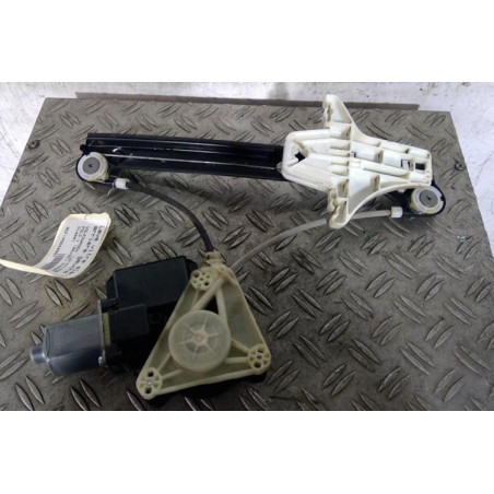 Leve vitre electrique arriere gauche VOLKSWAGEN POLO 5