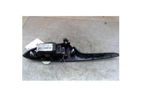 Interrupteur de leve vitre arriere droit HONDA CIVIC 8 Photo n°1