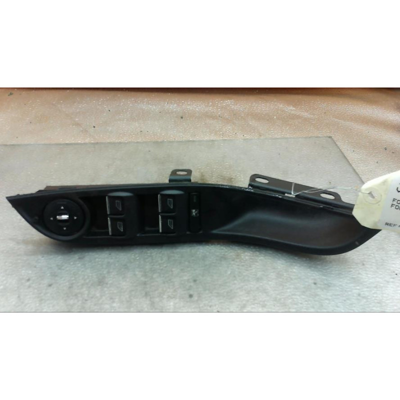 Interrupteur de leve vitre avant gauche FORD FOCUS 3 Photo n°1