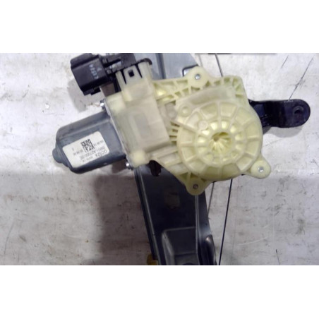 Leve vitre electrique arriere droit FORD FOCUS 3