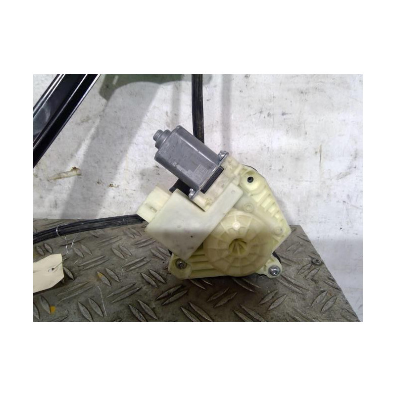 Leve vitre electrique arriere gauche VOLKSWAGEN GOLF 7 Photo n°1