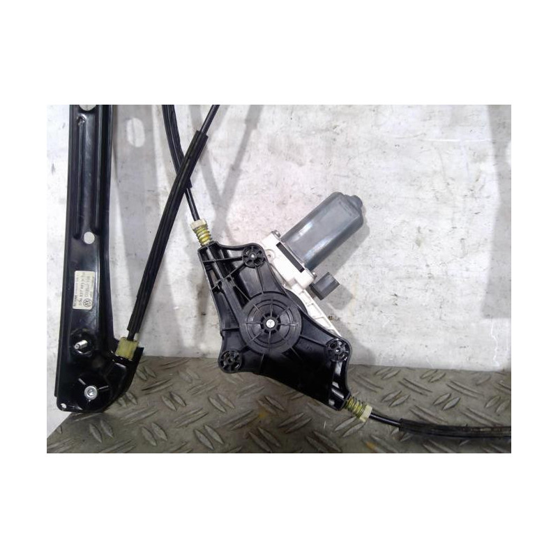 Leve vitre electrique avant gauche VOLKSWAGEN GOLF 7 Photo n°1