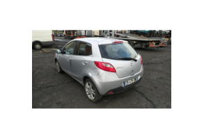 Feu arriere stop central MAZDA 2 2 Photo n°6