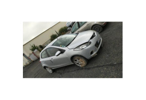 Feu arriere stop central MAZDA 2 2 Photo n°8