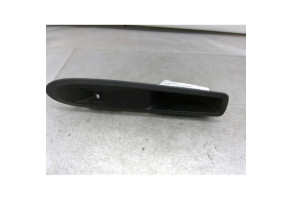 Interrupteur de leve vitre avant droit DS DS3 Photo n°1