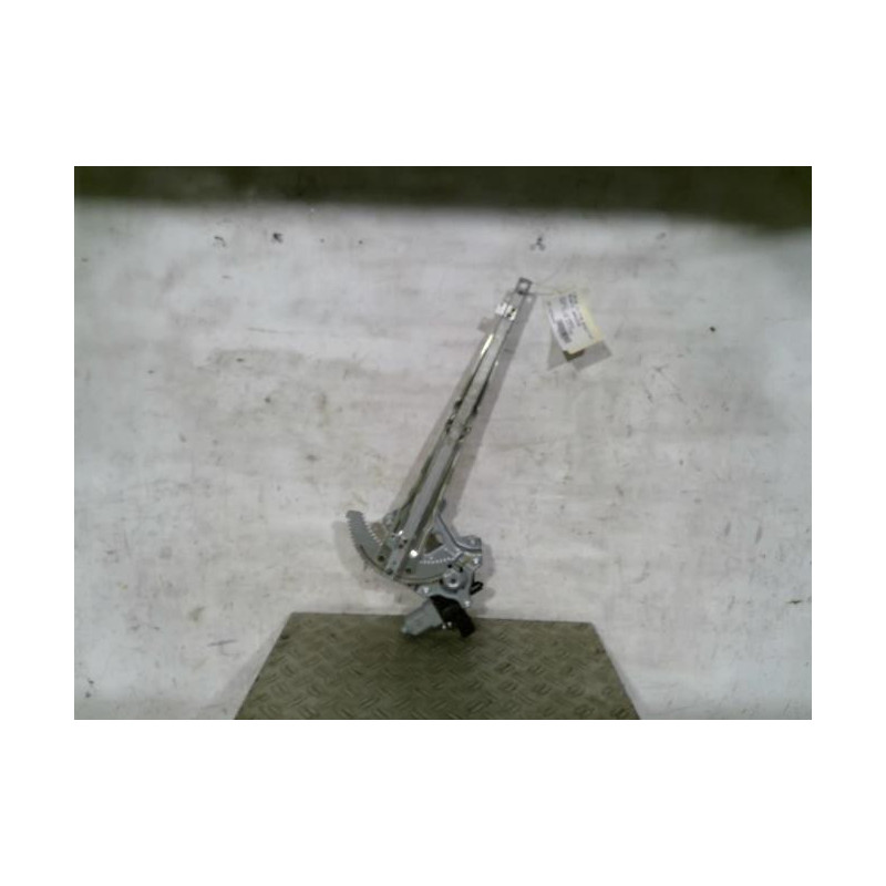 Leve vitre electrique avant gauche PEUGEOT 4007 Photo n°1