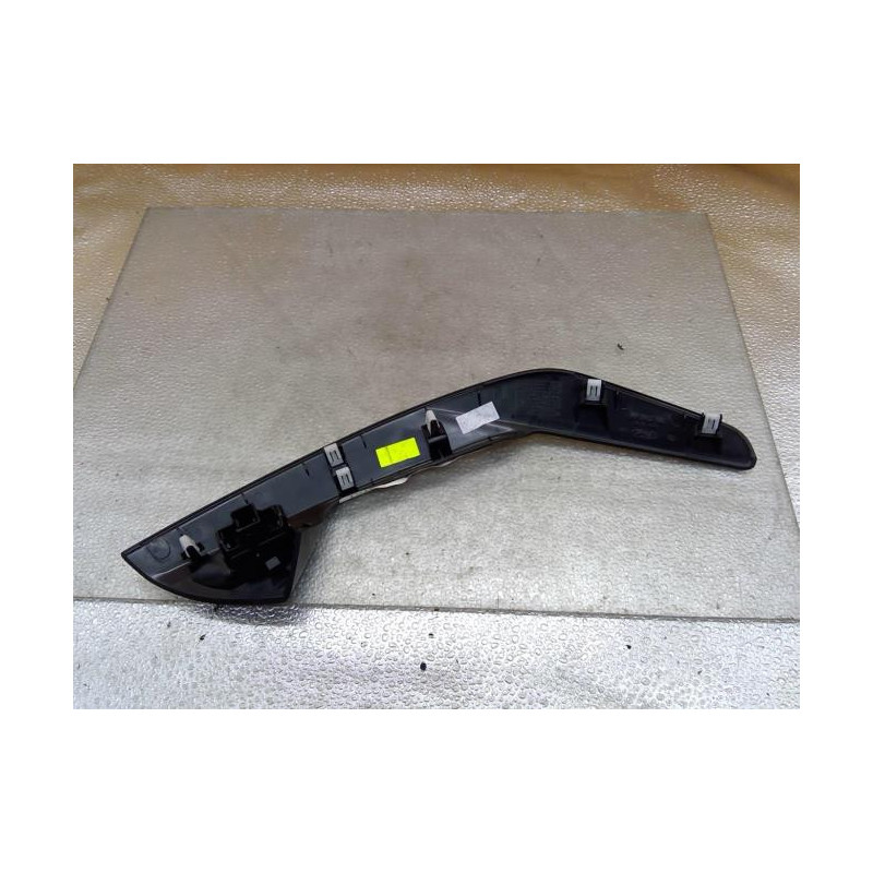 Interrupteur de leve vitre arriere droit FORD KUGA 2 Photo n°1