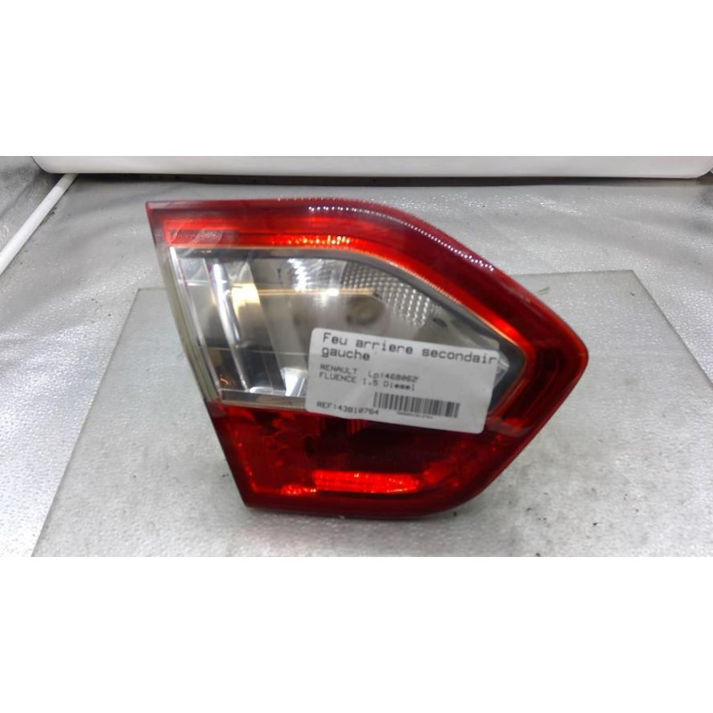 Feu arriere secondaire gauche (feux) RENAULT FLUENCE Photo n°1