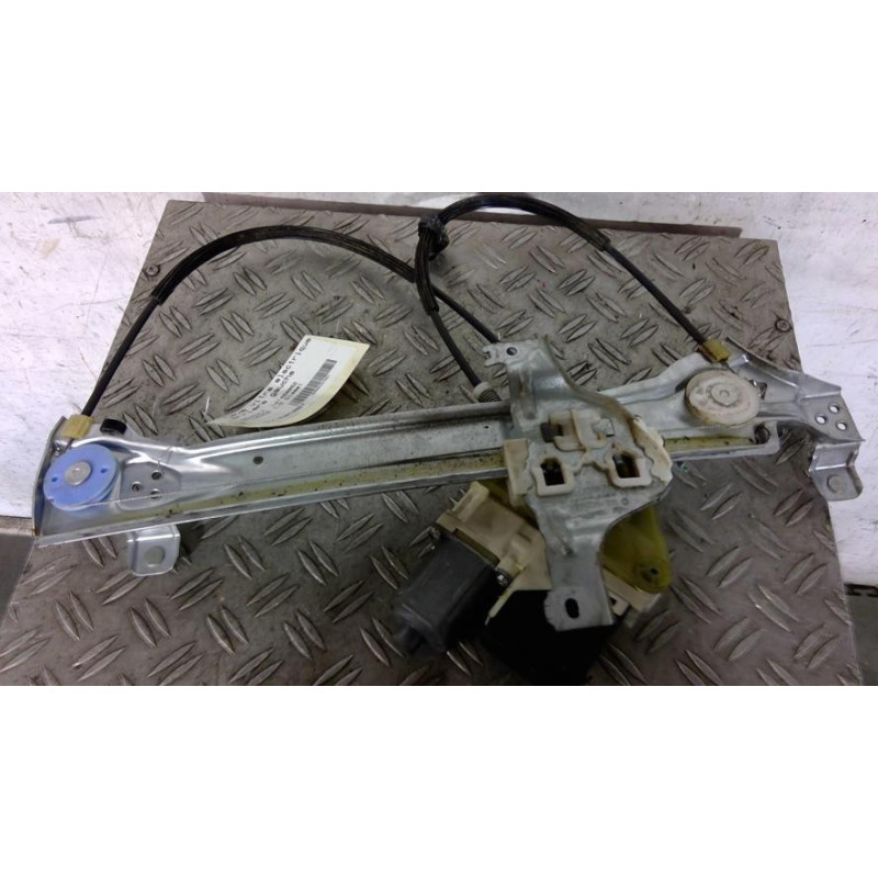 Leve vitre electrique arriere gauche RENAULT FLUENCE Photo n°1