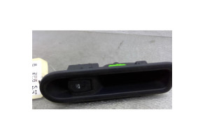 Interrupteur de leve vitre arriere gauche RENAULT CLIO 3 Photo n°1