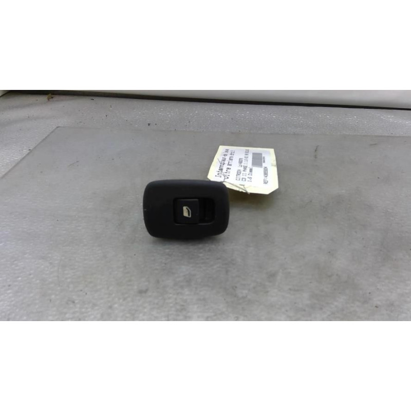 Interrupteur de leve vitre arriere droit CITROEN C3 2 Photo n°1