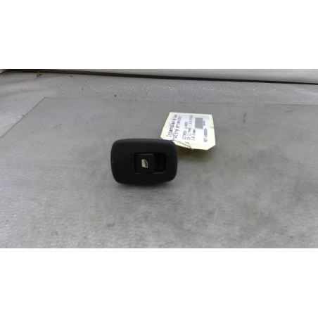 Interrupteur de leve vitre arriere droit CITROEN C3 2