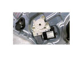 Leve vitre electrique arriere gauche VOLVO V 50 Photo n°2