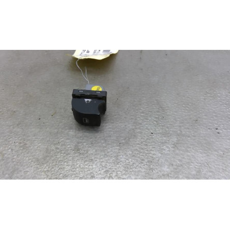Interrupteur de leve vitre arriere gauche AUDI A6 3