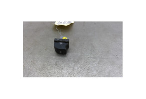 Interrupteur de leve vitre arriere gauche AUDI A6 3 Photo n°1