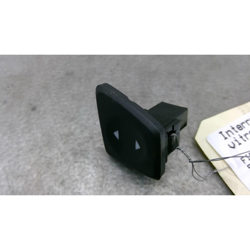 Interrupteur de leve vitre avant droit FIAT 500 2 Photo n°1