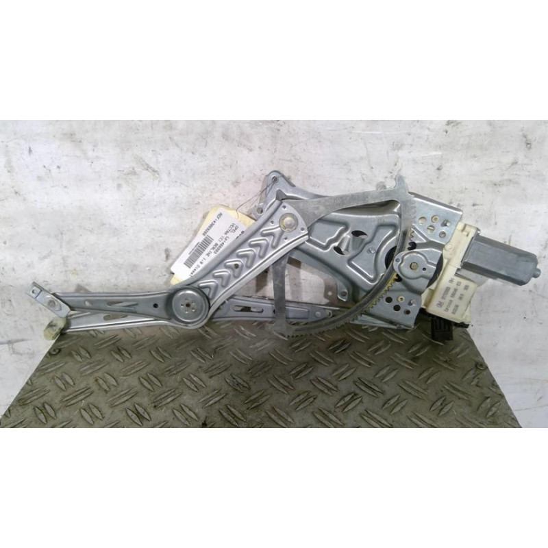 Leve vitre electrique avant droit OPEL VECTRA C Photo n°1