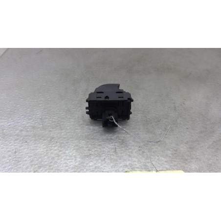 Interrupteur de leve vitre avant droit RENAULT LATITUDE