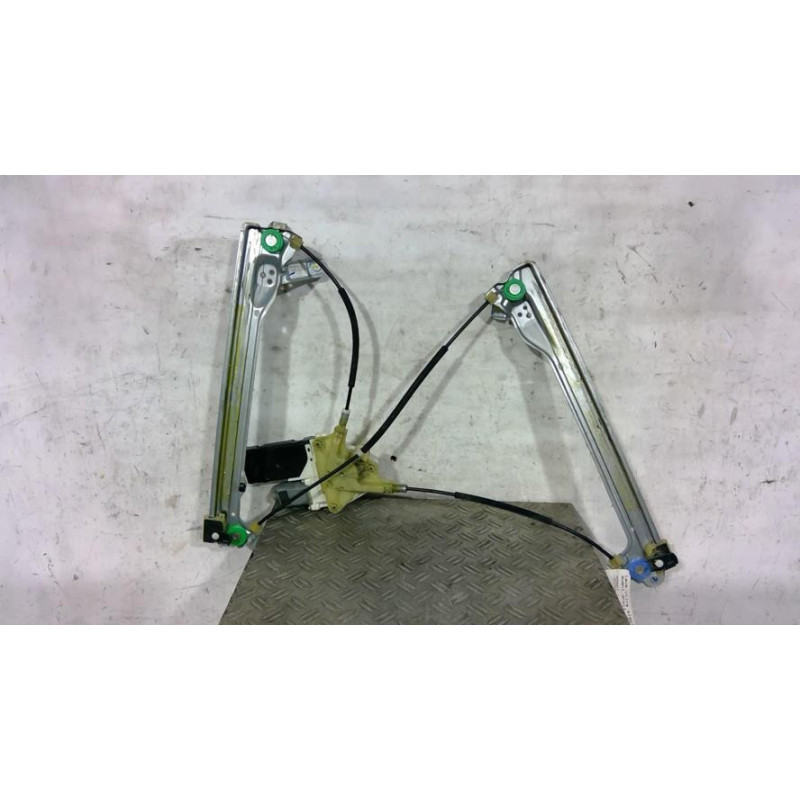 Leve vitre electrique avant droit RENAULT LATITUDE Photo n°1