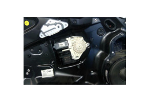 Leve vitre electrique avant gauche VOLKSWAGEN PASSAT 7 Photo n°1