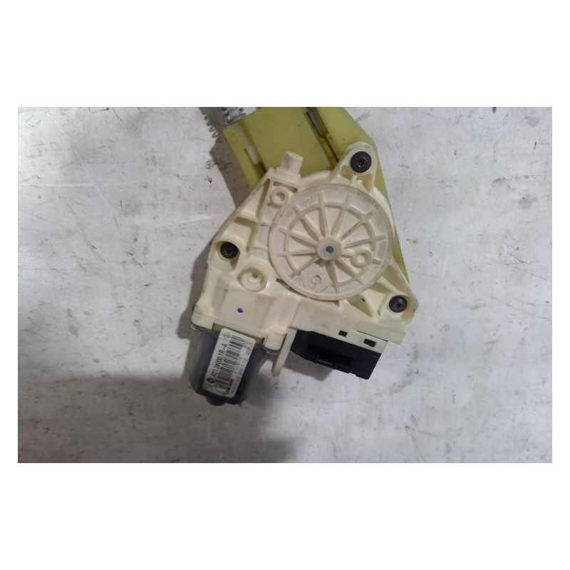 Leve vitre electrique arriere droit RENAULT LAGUNA 3 Photo n°1