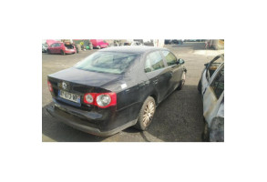 Feu arriere secondaire droit (feux) VOLKSWAGEN JETTA 3 Photo n°8