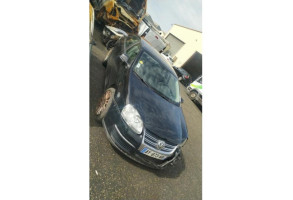 Feu arriere secondaire droit (feux) VOLKSWAGEN JETTA 3 Photo n°9