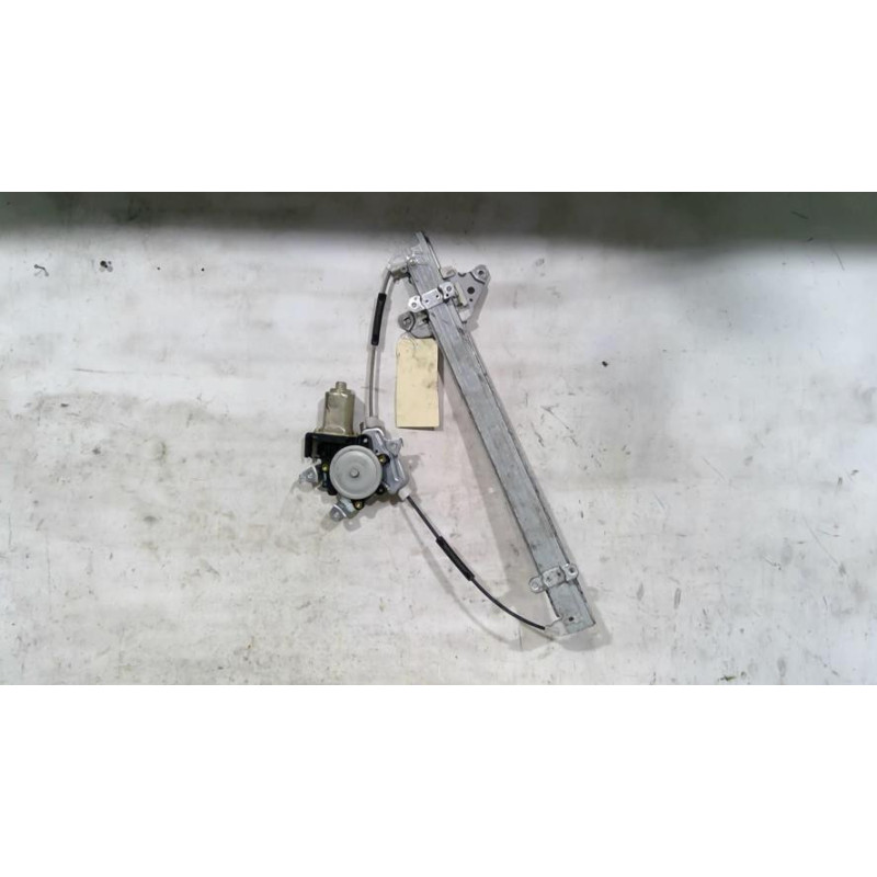 Leve vitre electrique avant droit NISSAN X-TRAIL 1 Photo n°1