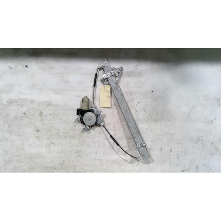Leve vitre electrique avant droit NISSAN X-TRAIL 1
