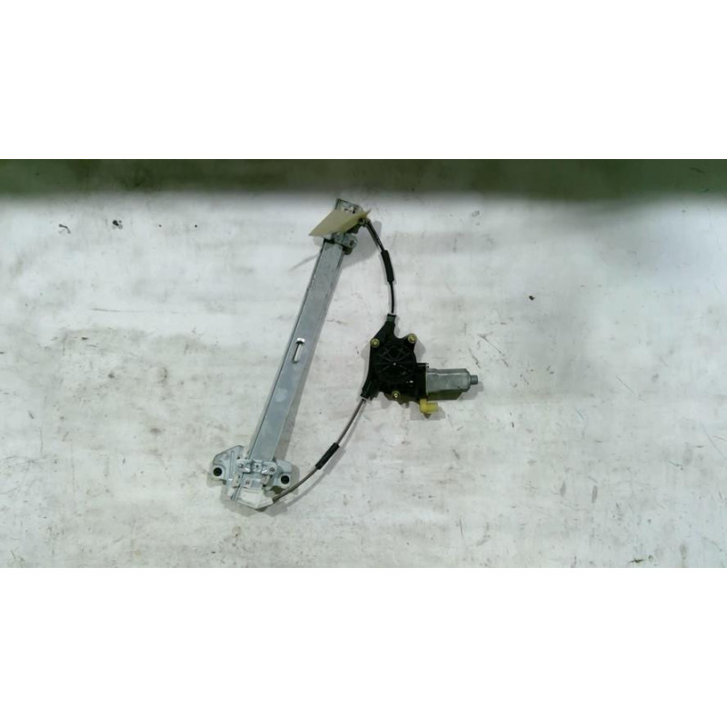 Leve vitre electrique avant droit KIA RIO 2 Photo n°1