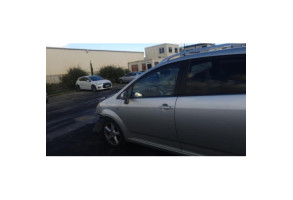 Leve vitre electrique avant droit TOYOTA COROLLA VERSO 2 Photo n°9