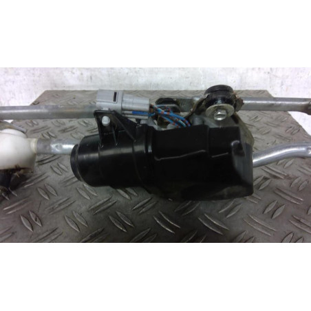 Moteur essuie glace avant SUZUKI SPLASH