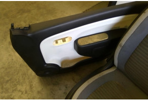 Interieur complet RENAULT TWINGO 3 Photo n°5