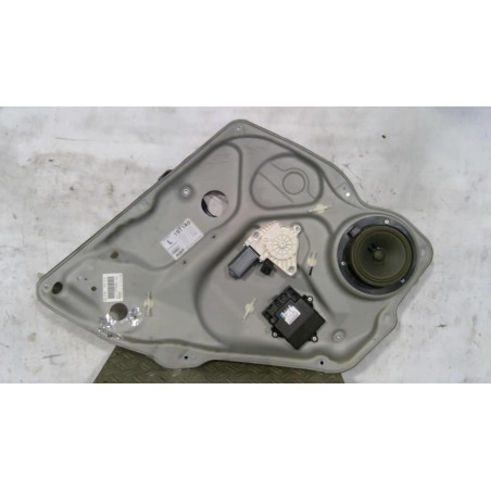 Leve vitre electrique arriere gauche MERCEDES CLASSE B 245