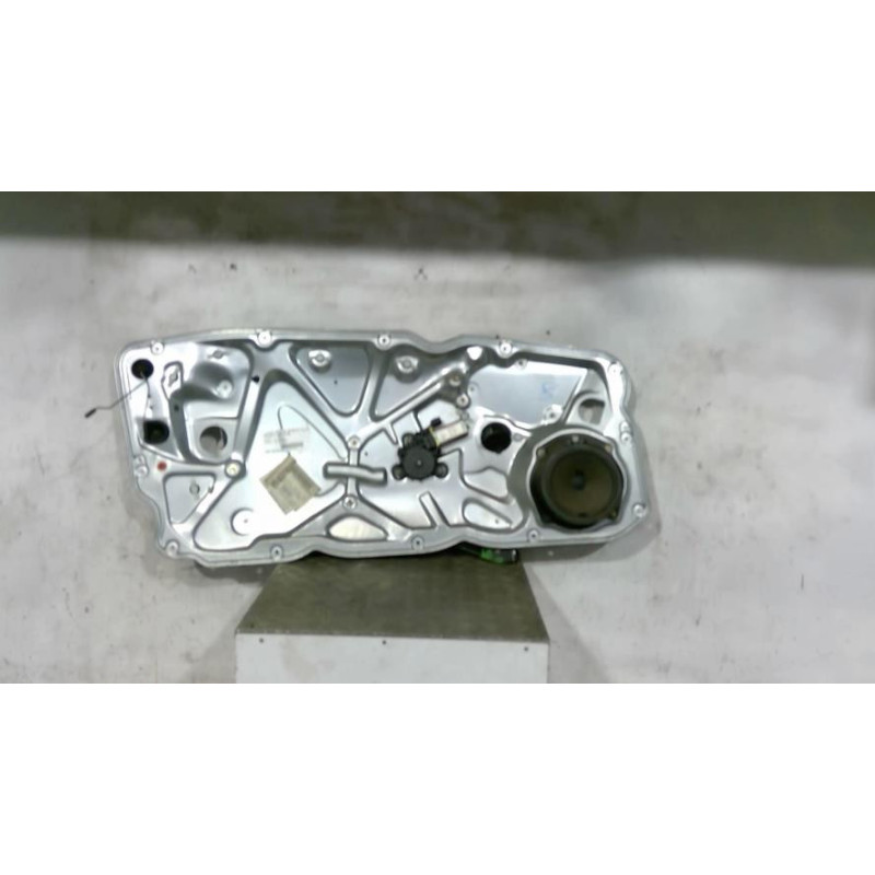 Leve vitre electrique avant gauche FIAT STILO Photo n°1