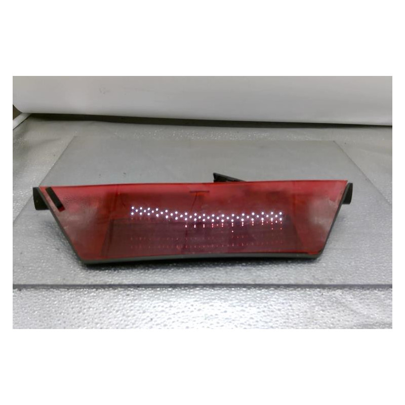 Feu arriere stop central ALFA ROMEO GT Photo n°1