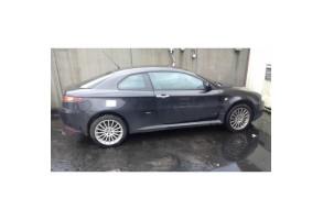 Plage arriere ALFA ROMEO GT Photo n°3