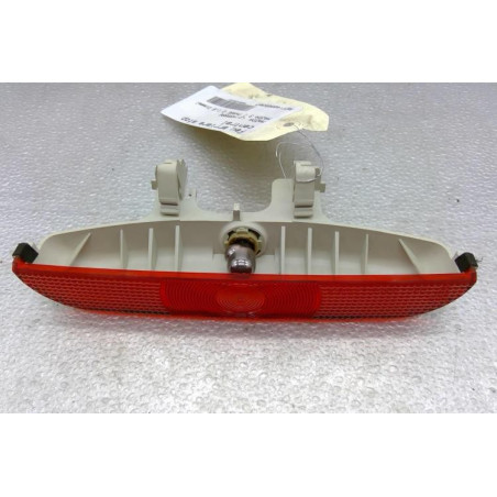 Feu arriere stop central MAZDA 3 1