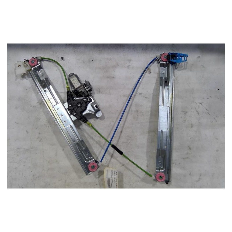 Leve vitre electrique avant droit CITROEN C3 PICASSO Photo n°1