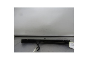 Feu arriere stop central MITSUBISHI GRANDIS Photo n°1