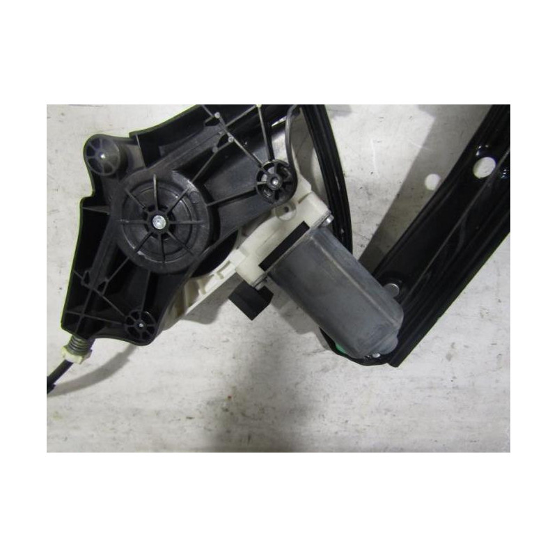 Leve vitre electrique avant gauche VOLKSWAGEN GOLF 7 Photo n°1