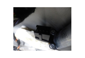 Leve vitre electrique arriere gauche MERCEDES CLASSE A 169 Photo n°5