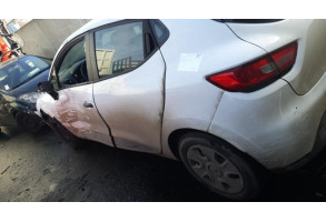 Feu arriere stop central RENAULT CLIO 4 Photo n°7