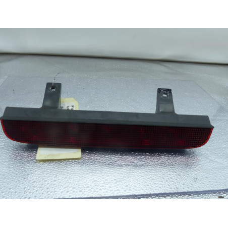 Feu arriere stop central SUZUKI IGNIS 2